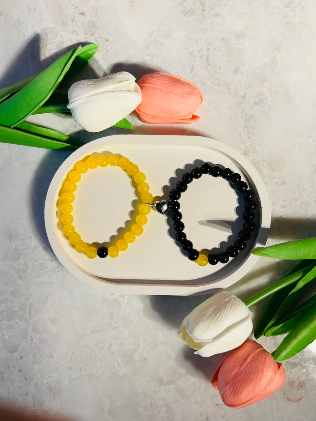 COUPLE BRACELETS WITH MAGNETIC HEART