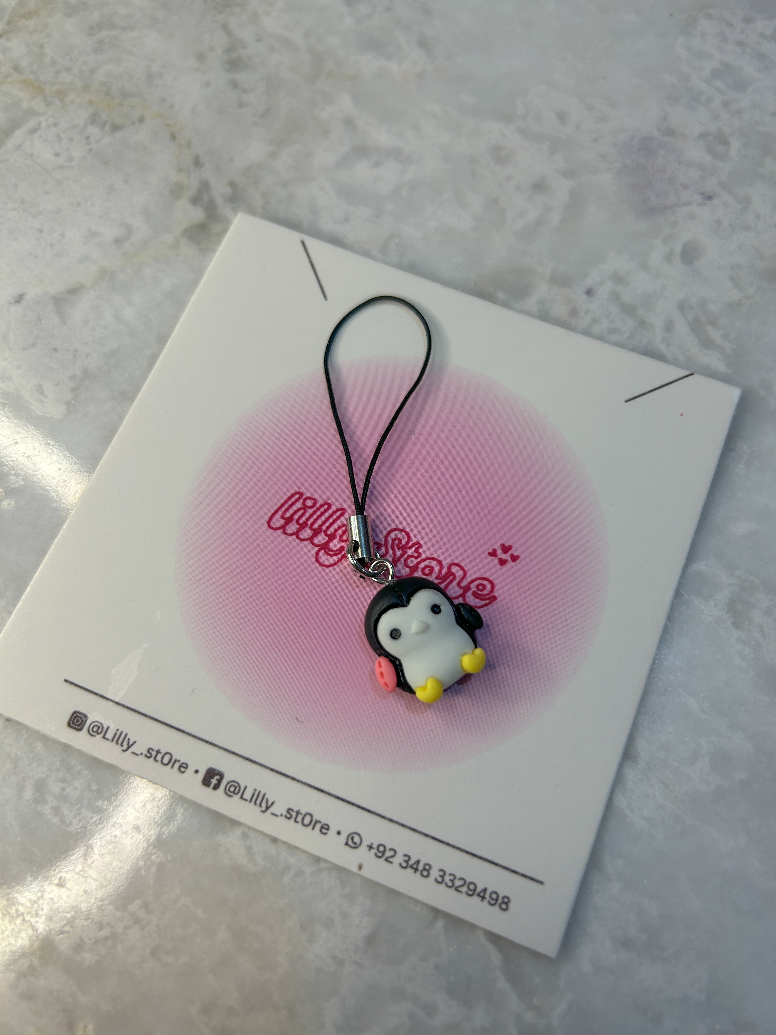 PENGUIN PHONE CHARM