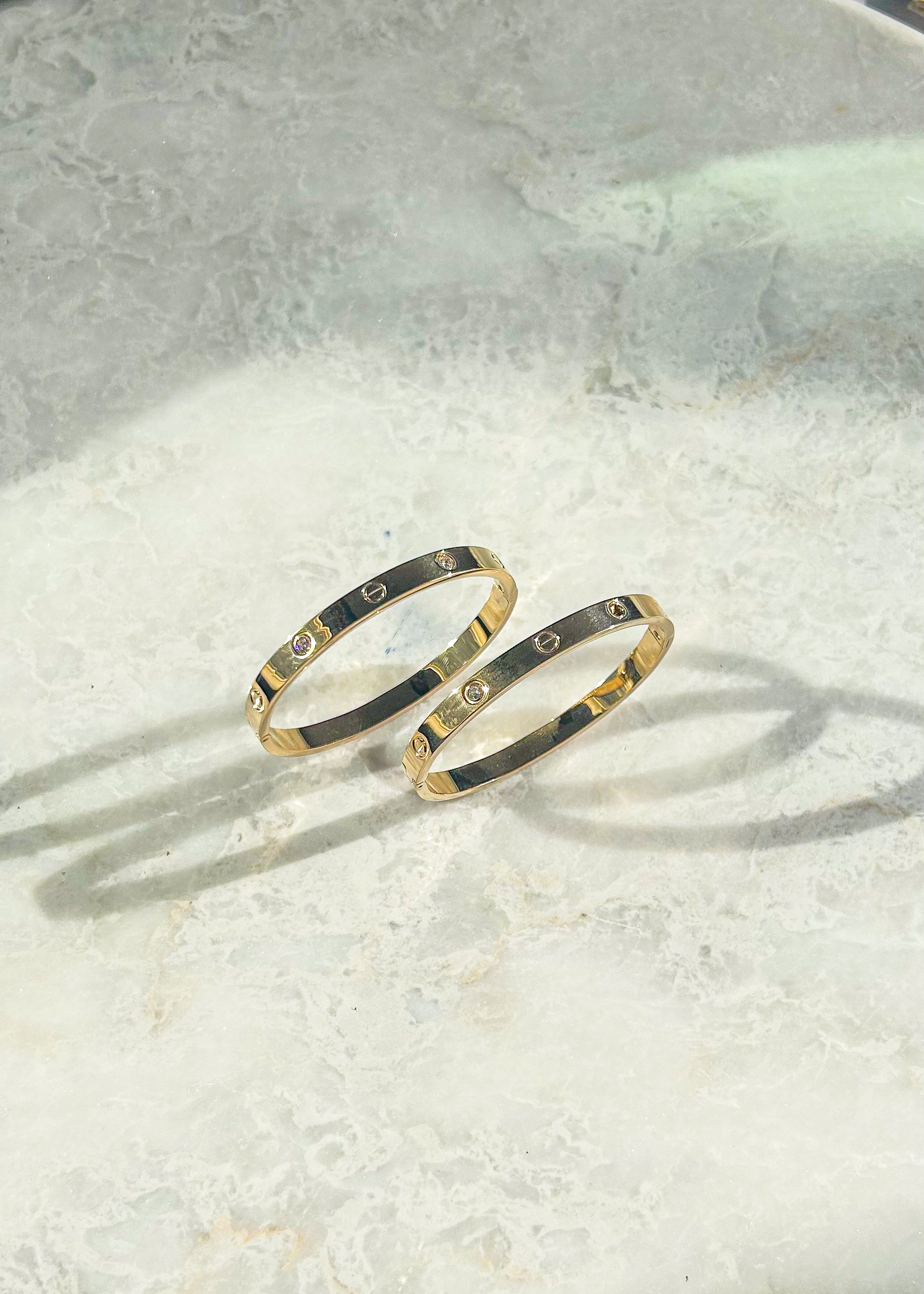 GOLDEN STONE BANGLE (STAINLESS STEEL)